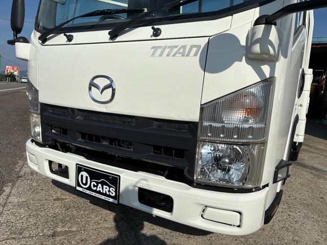 タイタントラック  2990cc 2t平ボディ 2トン ワイドロング パワーウインドウ 走行54000K 5速 5MT 荷台内寸437×180 内外装仕上げ済み(11枚目)