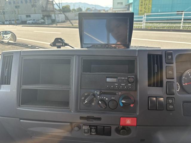 タイタントラック  2990cc 2t平ボディ 2トン ワイドロング パワーウインドウ 走行54000K 5速 5MT 荷台内寸437×180 内外装仕上げ済み(52枚目)