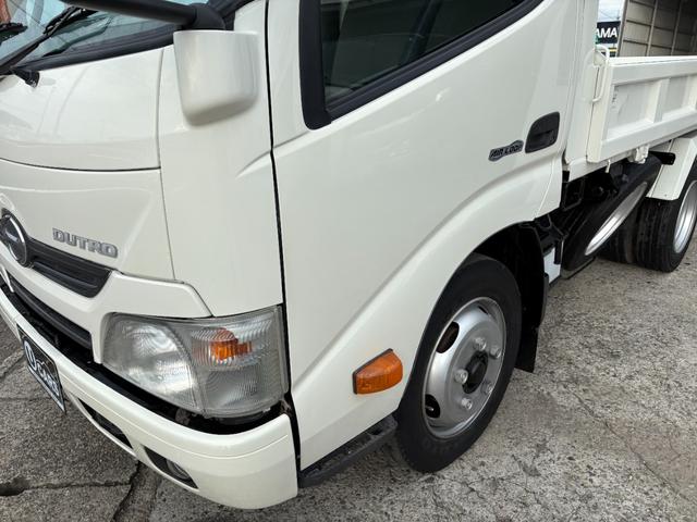 デュトロ 4000cc 2t 2トン 三転ダンプ 走行62000K ディーゼル AT オートマ パワーウインドウ 内外装仕上げ済み 2トンダンプ 3人乗り(16枚目)