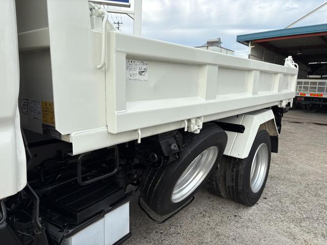 デュトロ 4000cc 2t 2トン 三転ダンプ 走行62000K ディーゼル AT オートマ パワーウインドウ 内外装仕上げ済み 2トンダンプ 3人乗り(23枚目)