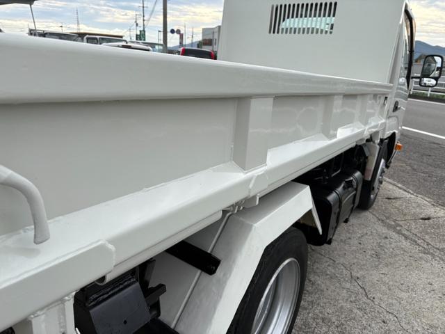 デュトロ 4000cc 2t 2トン 三転ダンプ 走行62000K ディーゼル AT オートマ パワーウインドウ 内外装仕上げ済み 2トンダンプ 3人乗り(31枚目)