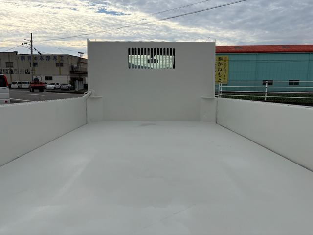 デュトロ 4000cc 2t 2トン 三転ダンプ 走行62000K ディーゼル AT オートマ パワーウインドウ 内外装仕上げ済み 2トンダンプ 3人乗り(34枚目)