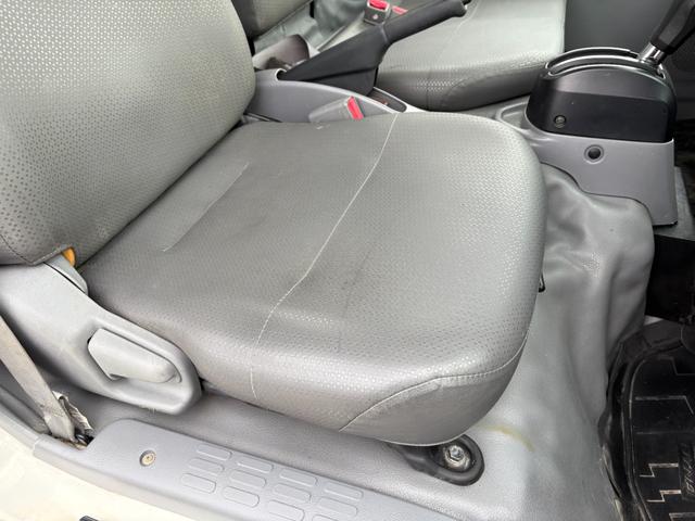 デュトロ 4000cc 2t 2トン 三転ダンプ 走行62000K ディーゼル AT オートマ パワーウインドウ 内外装仕上げ済み 2トンダンプ 3人乗り(56枚目)