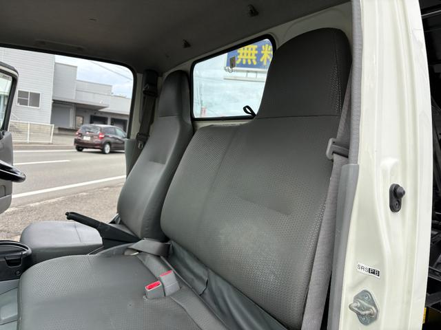 デュトロ 4000cc 2t 2トン 三転ダンプ 走行62000K ディーゼル AT オートマ パワーウインドウ 内外装仕上げ済み 2トンダンプ 3人乗り(65枚目)