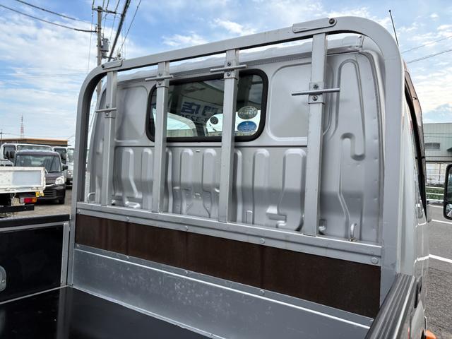 トヨエース 　４０００ｃｃ　３ｔ　３トン　平ボディ　ＡＴ　オートマ　ディーゼル　積載３０００Ｋｇ　パワーウインドウ　荷台内寸３１２×１６１　内外装仕上げ済み　車検付Ｒ８／５（33枚目）
