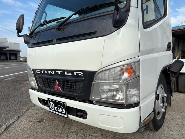 キャンター 　４８９０ｃｃ　３ｔ　３トン　３人乗り　脱着装置付コンテナ車　アームロール　車検付　ツーシリンダー　２シリンダー　ＭＴ　５速　走行７３５００Ｋ　内外装仕上げ済み（9枚目）