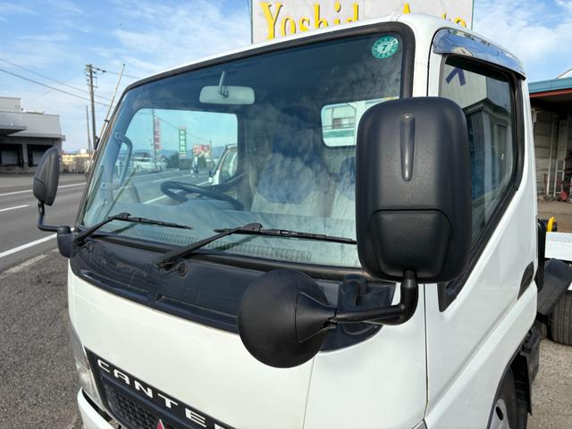 キャンター 　４８９０ｃｃ　３ｔ　３トン　３人乗り　脱着装置付コンテナ車　アームロール　車検付　ツーシリンダー　２シリンダー　ＭＴ　５速　走行７３５００Ｋ　内外装仕上げ済み（10枚目）