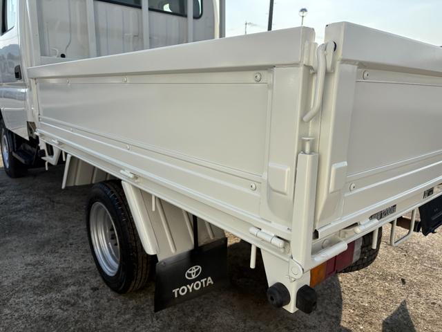 ダイナトラック 　２４９０ｃｃ　Ｗキャブ　ダブルキャブ　１．２ｔ　１．２トン　５速　５ＭＴ　ディーゼル　６人乗り　パワーウインドウ　内外装仕上げ済み　総重量３３８０Ｋｇ　普通免許ＯＫ（28枚目）