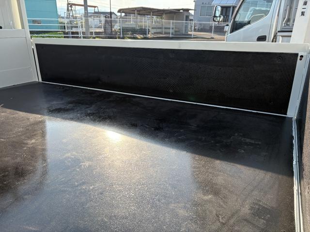 ダイナトラック 　２４９０ｃｃ　Ｗキャブ　ダブルキャブ　１．２ｔ　１．２トン　５速　５ＭＴ　ディーゼル　６人乗り　パワーウインドウ　内外装仕上げ済み　総重量３３８０Ｋｇ　普通免許ＯＫ（41枚目）