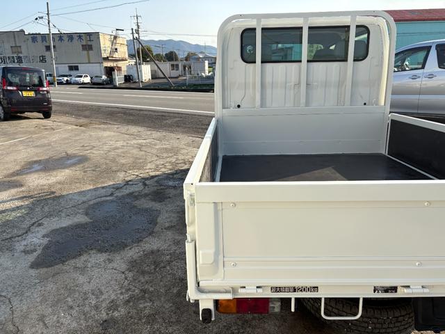 ダイナトラック 　２４９０ｃｃ　Ｗキャブ　ダブルキャブ　１．２ｔ　１．２トン　５速　５ＭＴ　ディーゼル　６人乗り　パワーウインドウ　内外装仕上げ済み　総重量３３８０Ｋｇ　普通免許ＯＫ（44枚目）