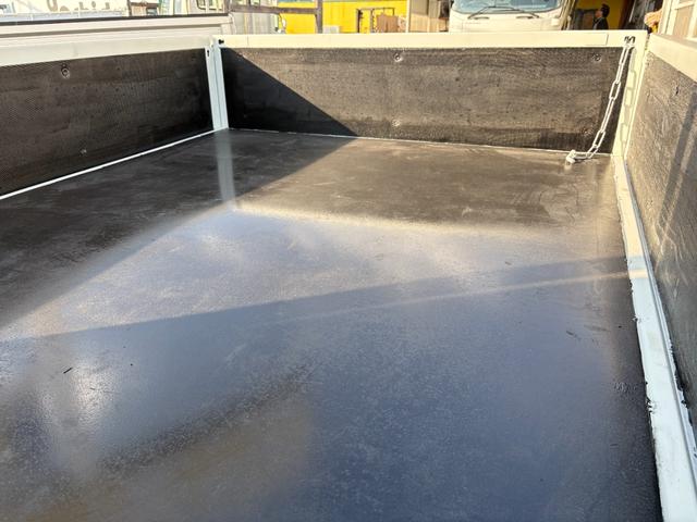 ダイナトラック 　２４９０ｃｃ　Ｗキャブ　ダブルキャブ　１．２ｔ　１．２トン　５速　５ＭＴ　ディーゼル　６人乗り　パワーウインドウ　内外装仕上げ済み　総重量３３８０Ｋｇ　普通免許ＯＫ（46枚目）