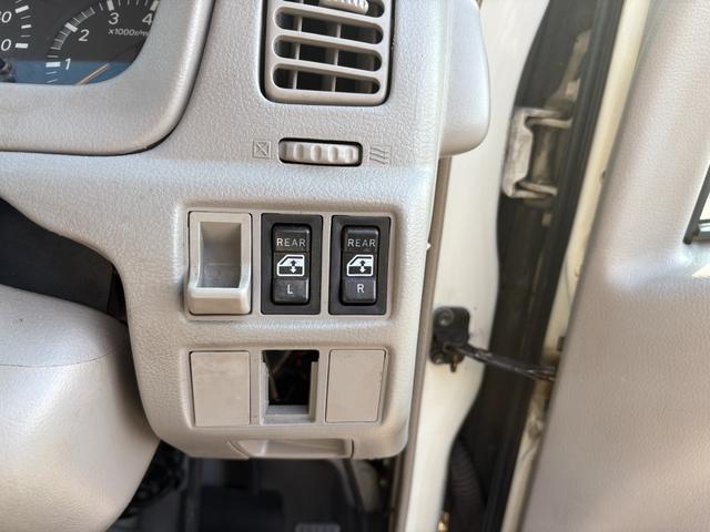 ダイナトラック 　２４９０ｃｃ　Ｗキャブ　ダブルキャブ　１．２ｔ　１．２トン　５速　５ＭＴ　ディーゼル　６人乗り　パワーウインドウ　内外装仕上げ済み　総重量３３８０Ｋｇ　普通免許ＯＫ（54枚目）