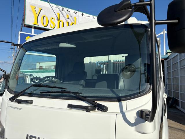 フォワード 　５１９０ｃｃ　ダンプ　３．５ｔ　３．５トン　３人乗り　電動コボレーン　走行６３０００Ｋ　パワーウインドウ　極東ダンプ　ＡＴ　オートマ　内外装仕上げ済み（9枚目）