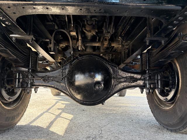 フォワード 　５１９０ｃｃ　ダンプ　３．５ｔ　３．５トン　３人乗り　電動コボレーン　走行６３０００Ｋ　パワーウインドウ　極東ダンプ　ＡＴ　オートマ　内外装仕上げ済み（27枚目）