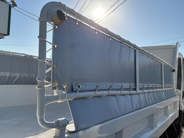 フォワード 　５１９０ｃｃ　ダンプ　３．５ｔ　３．５トン　３人乗り　電動コボレーン　走行６３０００Ｋ　パワーウインドウ　極東ダンプ　ＡＴ　オートマ　内外装仕上げ済み（32枚目）