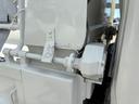 　４０００ｃｃ　２ｔ　２トン　ダンプ　電動コボレーン　走行８３０００Ｋ　５速　５ＭＴ　パワーウインドウ　極東ダンプ　内外装仕上げ済み　ディーゼル　積載２０００Ｋｇ（37枚目）
