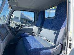 ２８３０ｃｃ　１．４ｔ　１．４トン　４ＷＤ　アーム式パワーゲート付　ディーゼル　パワステ　パワーウインドウ　極東パワーゲート　荷台内寸３０５×１５８×３７　５速　５ＭＴ　内外装仕上げ済み 6