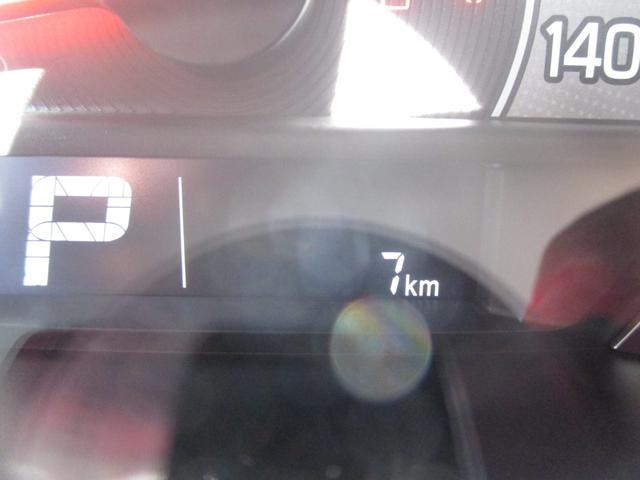 エブリイワゴン PZターボスペシャル 届出済未使用車 衝突被害軽減ブレーキ ハイルーフ 両側パワースライドドア LEDヘッドライト 電動オートステップ 純正アルミ 運転席シートヒーター 本革巻きステアリング プッシュスタート(10枚目)