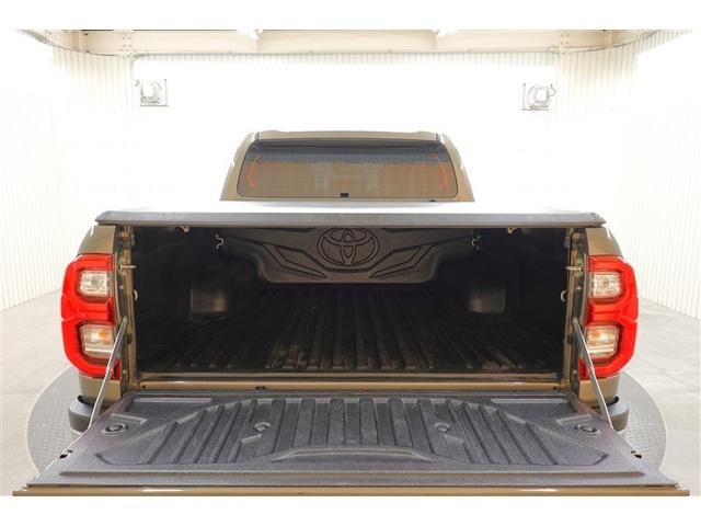 ハイラックス Ｚ　４ＷＤ　フルセグ　メモリーナビ　ＤＶＤ再生　衝突被害軽減システム　ＥＴＣ　ＬＥＤヘッドランプ　記録簿　アイドリングストップ　ディーゼル（17枚目）