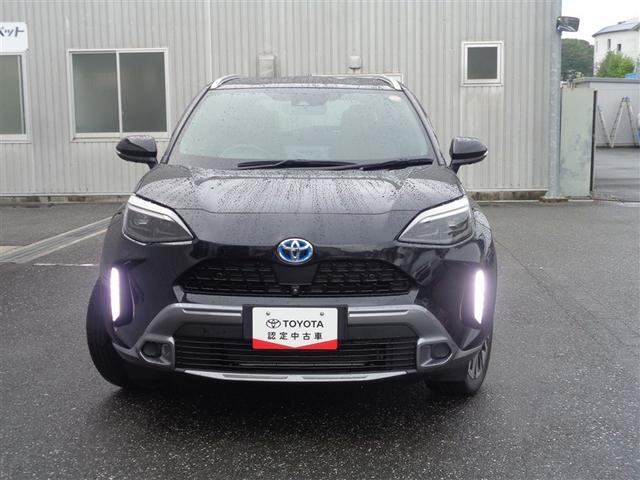 ヤリスクロス ハイブリッドＺ　アドベンチャー　フルセグ　メモリーナビ　ミュージックプレイヤー接続可　バックカメラ　衝突被害軽減システム　ＥＴＣ　ドラレコ　ＬＥＤヘッドランプ　ワンオーナー　記録簿（2枚目）