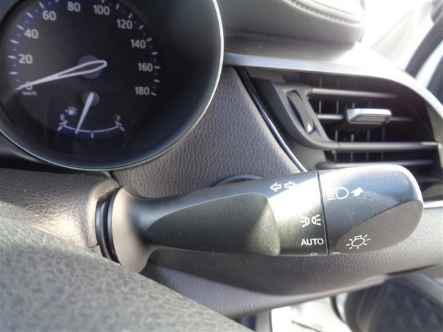 Ｃ－ＨＲ Ｓ－Ｔ　ＬＥＤパッケージ　フルセグ　メモリーナビ　ＤＶＤ再生　ミュージックプレイヤー接続可　バックカメラ　衝突被害軽減システム　ＥＴＣ　ＬＥＤヘッドランプ　ワンオーナー　フルエアロ　記録簿（20枚目）