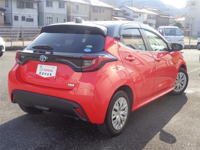 ロングラン保証１年付きです。保証距離は走行距離無制限となっております（プラスでの延長保証もございますがその場合は有料となっております。詳しくはスタッフまでお尋ねください。）