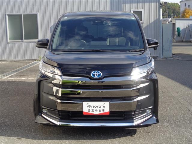 ノア ハイブリッドS-Z フルセグ メモリーナビ DVD再生 ミュージックプレイヤー接続可 バックカメラ 衝突被害軽減システム ETC ドラレコ 両側電動スライド LEDヘッドランプ 乗車定員7人 3列シート ワンオーナー(2枚目)