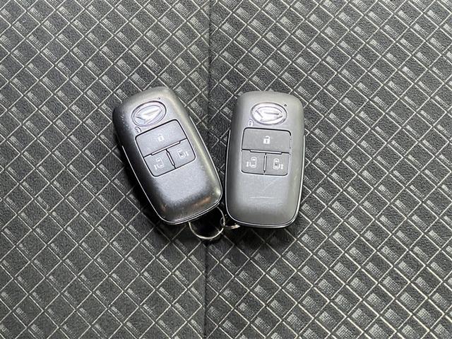タント カスタムＲＳ　ＬＥＤヘッドランプ　バックモニター　パノラミックビューモニター　ＣＤ再生装置　純正アルミ　ベンチシート　スマートキ－　イモビライザー　クルーズコントロール　両側電動スライドドア　ＥＴＣ（26枚目）