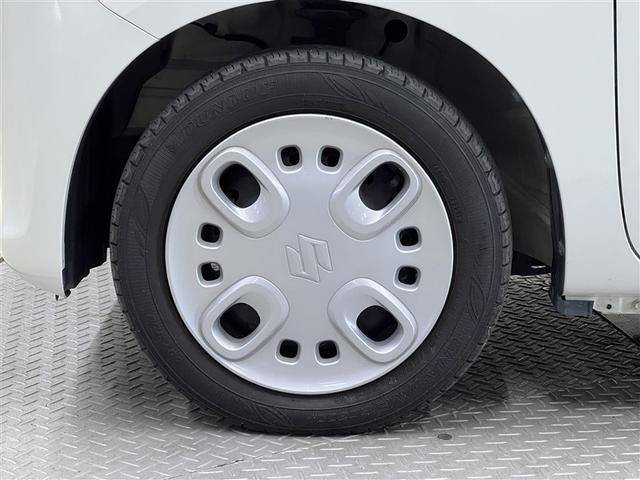 【ホイールキャップ付きスチールホイール】当社ではアルミホイールも取り扱っておりますので、お好みのデザインのアルミホイールに交換することも可能です（別途費用）