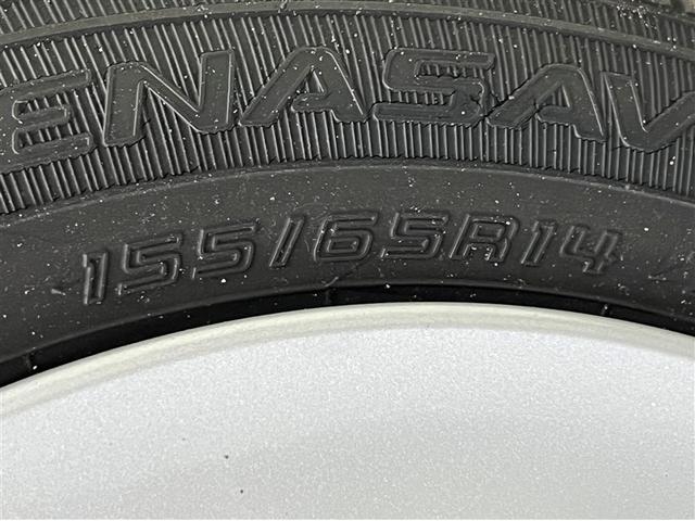 タイヤサイズは【１５５／６５Ｒ１４】