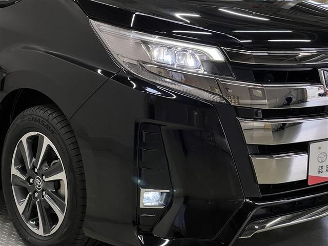 ノア Si ダブルバイビーIII LEDヘッドランプ バックモニター T-Connectナビ フルセグ DVD再生装置 CD再生装置 3列シート 純正アルミ スマートキ- イモビライザー クルーズコントロール 両側電動スライドドア(6枚目)