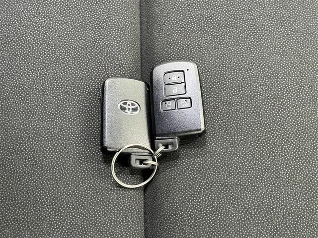 ノア Si ダブルバイビーIII LEDヘッドランプ バックモニター T-Connectナビ フルセグ DVD再生装置 CD再生装置 3列シート 純正アルミ スマートキ- イモビライザー クルーズコントロール 両側電動スライドドア(30枚目)