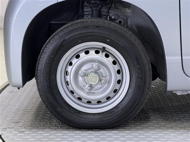 Ｎ－ＶＡＮ Ｇ　ＣＤ再生装置　メディアプレイヤー接続　キーレスエントリー　クルーズコントロール　衝突被害軽減ブレーキ　ペダル踏み間違い急発進抑制装置　車線逸脱警報　先進ライト　デュアルエアバッグ　ＡＢＳ　横滑防止装置（8枚目）