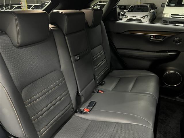 NX NX300h スパイス&シック ドライブレコーダー パノラミックビューモニター ブラインドスポットモニター バックモニター ETC ワンオーナー スマートキ- イモビライザー クルーズコントロール 本革シート 純正アルミホイール(13枚目)