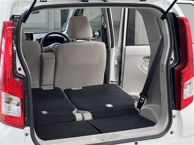 荷室はシートアレンジを行うことで広い荷室にすることが可能です　様々なシーンで活躍できますね