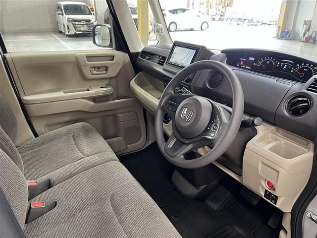 N-BOX Gホンダセンシング 衝突被害軽減ブレーキ ペダル踏み間違い急発進抑制装置 車線逸脱警報 デュアルエアバッグ 横滑防止装置 バックモニター ドライブレコーダー イモビライザー カーナビ HIDヘッドランプ ETC ABS(10枚目)