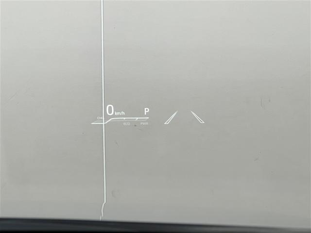 先進の安全装置が装着されています。詳しい機能についてはスタッフまでお問合せください。