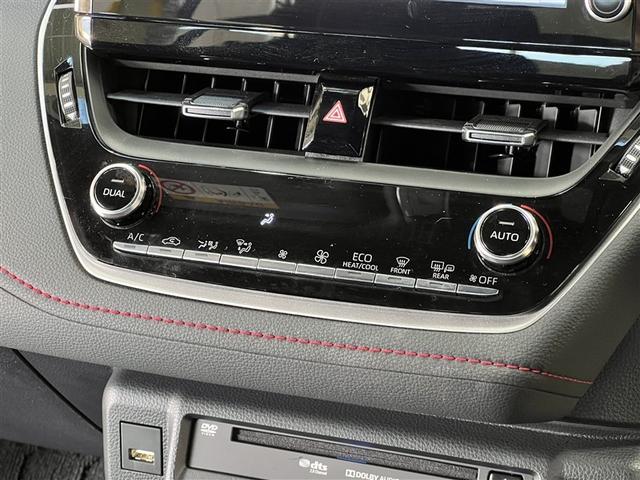 自動で車内温度を調整してくれる【オートエアコン】付きです