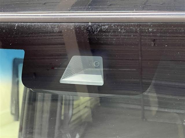 N-BOXカスタム G・Lホンダセンシング バックモニター ETC ワンオーナー スマートキ- イモビライザー クルーズコントロール 両側電動スライドドア リアスポイラー 純正アルミホイール ナビ付きDA フルセグTV(7枚目)