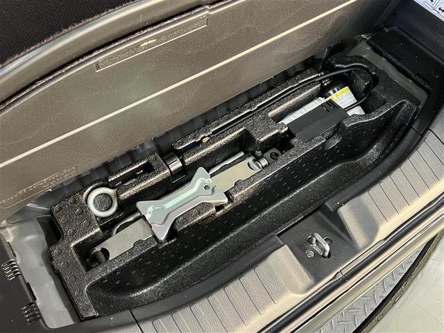 N-BOXカスタム G・Lホンダセンシング バックモニター ETC ワンオーナー スマートキ- イモビライザー クルーズコントロール 両側電動スライドドア リアスポイラー 純正アルミホイール ナビ付きDA フルセグTV(18枚目)