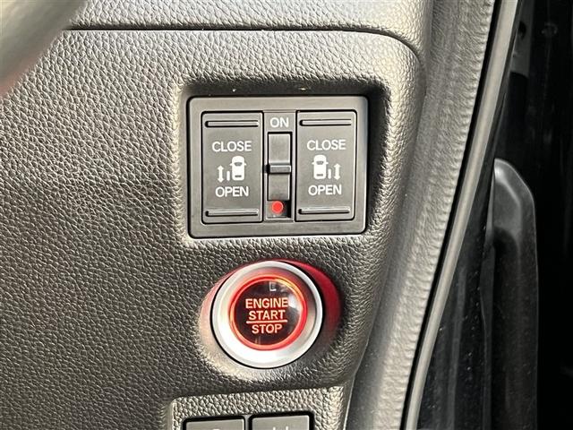 N-BOXカスタム G・Lホンダセンシング バックモニター ETC ワンオーナー スマートキ- イモビライザー クルーズコントロール 両側電動スライドドア リアスポイラー 純正アルミホイール ナビ付きDA フルセグTV(21枚目)