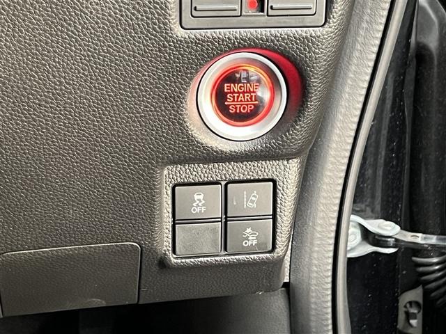 N-BOXカスタム G・Lホンダセンシング バックモニター ETC ワンオーナー スマートキ- イモビライザー クルーズコントロール 両側電動スライドドア リアスポイラー 純正アルミホイール ナビ付きDA フルセグTV(22枚目)