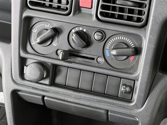 キャリイトラック ＫＣ　デュアルエアバッグ　ＡＢＳ　ビニールシート　フロントエアコン　パワステ（19枚目）