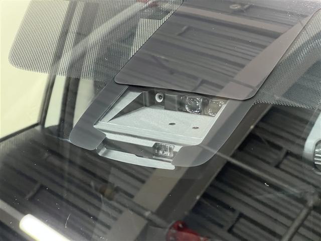 シエンタ Ｇ　クルマイス　タイプ１　Ｔ－Ｃｏｎｎｅｃｔナビ　衝突被害軽減ブレーキ　車線逸脱警報　イモビライザー　デュアルエアバッグ　スマートキ－　横滑防止装置　ＬＥＤヘッドランプ　バックモニター　全周囲カメラ　ドライブレコーダー　ＥＴＣ（5枚目）