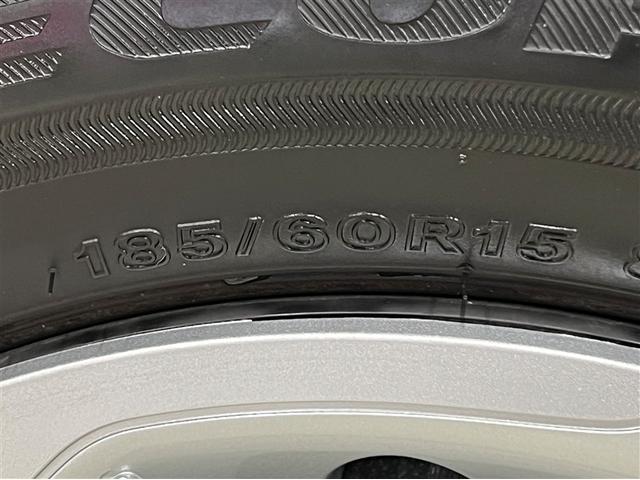 シエンタ Ｇ　クルマイス　タイプ１　Ｔ－Ｃｏｎｎｅｃｔナビ　衝突被害軽減ブレーキ　車線逸脱警報　イモビライザー　デュアルエアバッグ　スマートキ－　横滑防止装置　ＬＥＤヘッドランプ　バックモニター　全周囲カメラ　ドライブレコーダー　ＥＴＣ（7枚目）