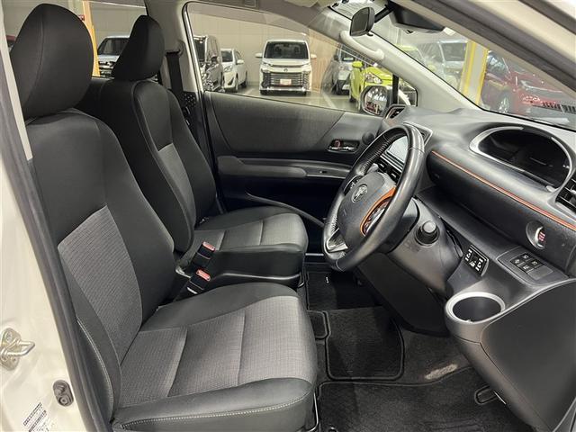 シエンタ Ｇ　クルマイス　タイプ１　Ｔ－Ｃｏｎｎｅｃｔナビ　衝突被害軽減ブレーキ　車線逸脱警報　イモビライザー　デュアルエアバッグ　スマートキ－　横滑防止装置　ＬＥＤヘッドランプ　バックモニター　全周囲カメラ　ドライブレコーダー　ＥＴＣ（10枚目）