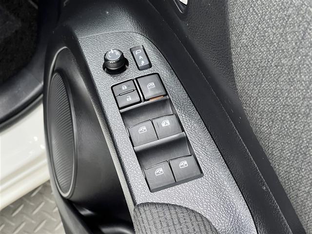 シエンタ Ｇ　クルマイス　タイプ１　Ｔ－Ｃｏｎｎｅｃｔナビ　衝突被害軽減ブレーキ　車線逸脱警報　イモビライザー　デュアルエアバッグ　スマートキ－　横滑防止装置　ＬＥＤヘッドランプ　バックモニター　全周囲カメラ　ドライブレコーダー　ＥＴＣ（23枚目）