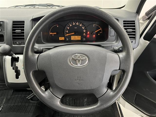 ハイエースバン DX クルマイス Bタイフ ウェルキャブ 3列シート メディアプレイヤー接続 キーレスエントリー シングルエアバッグ ABS モケットシート フロントエアコン リヤエアコン パワステ パワーウィンドウ(17枚目)