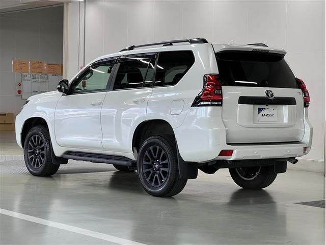 ランドクルーザープラド TX Lパッケージ マットブラックエディション 衝突被害軽減ブレーキ ペダル踏み間違い急発進抑制装置 デュアル+サイドエアバッグ ABS 本革シート 純正アルミホイール オートエアコン パワステ パワーウィンドウ(3枚目)