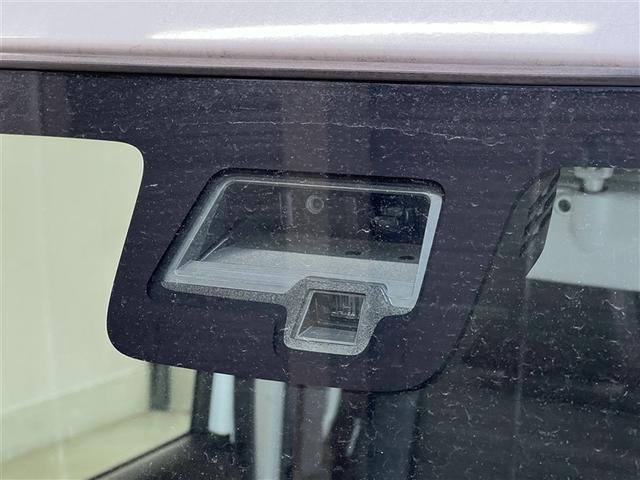 スペーシアカスタム ハイブリッドXS ゼン 衝突被害軽減ブレーキ ペダル踏み間違い急発進抑制装置 車線逸脱警報 先進ライト デュアル+サイドエアバッグ 横滑防止装置 全周囲カメラ カーナビ スマートキ- イモビライザー 両側電動スライドドア(7枚目)